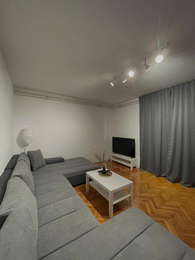 Apartments "M" Póla Kültér fotó